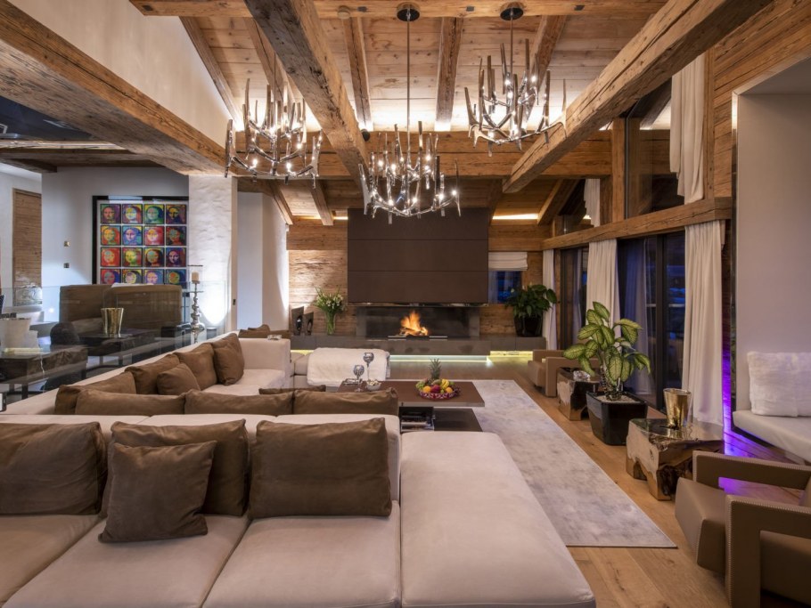 Освещение в гостиной Шале