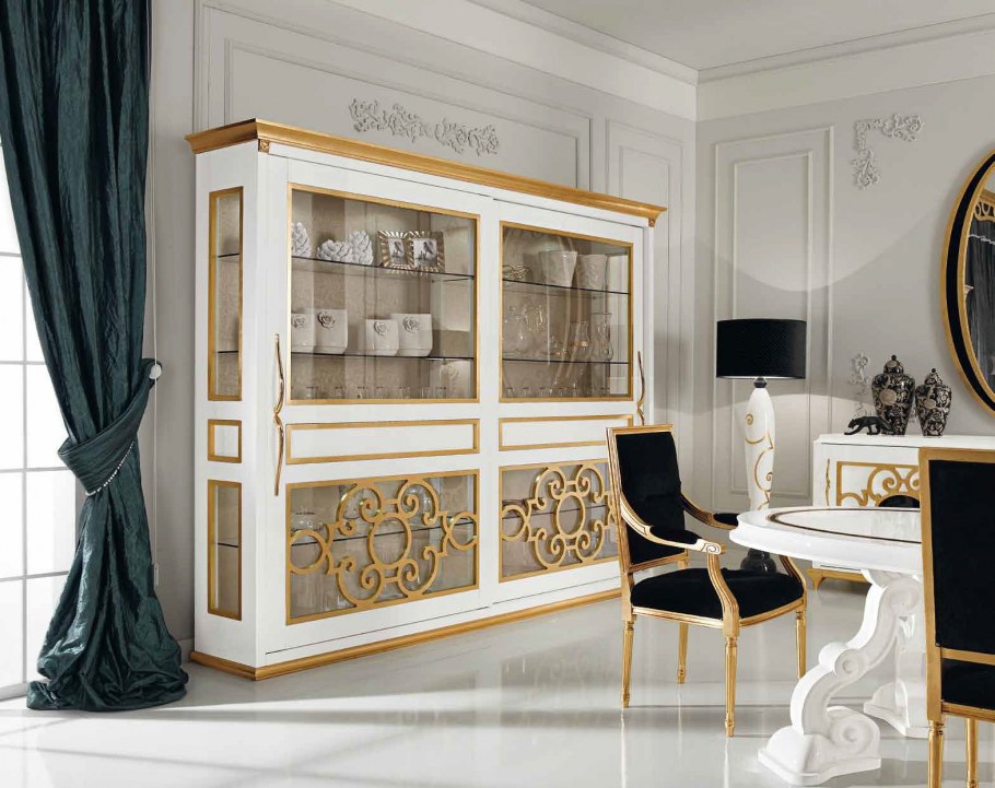 Витрина Неоклассика Италия