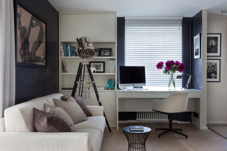 Компьютерный уголок в гостиной