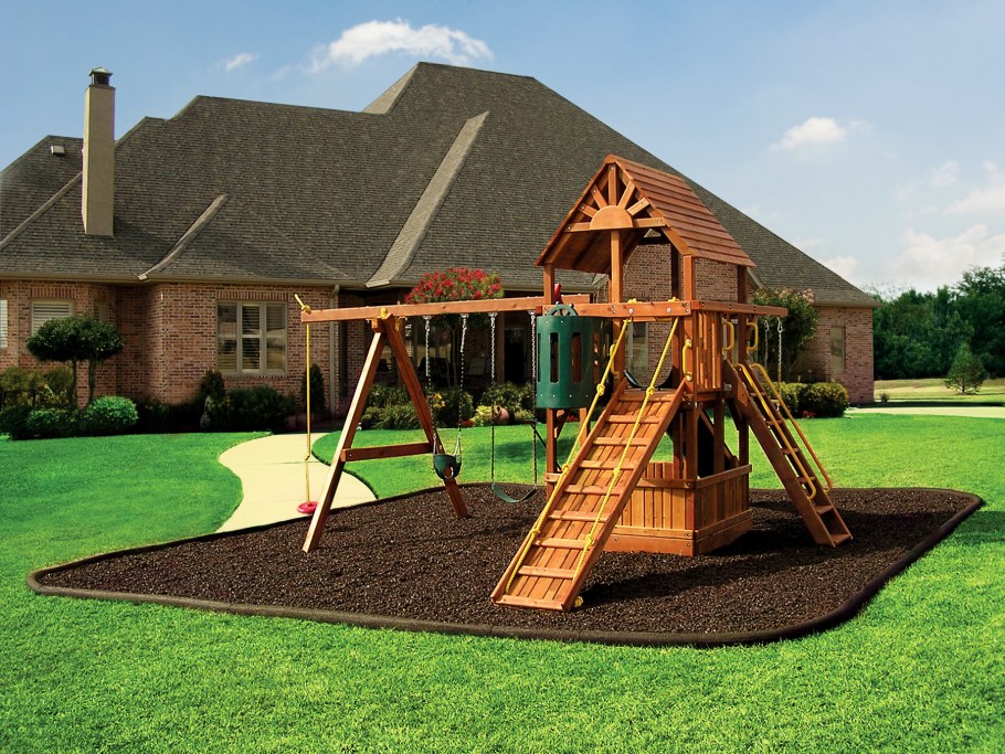 Детские площадки на участке