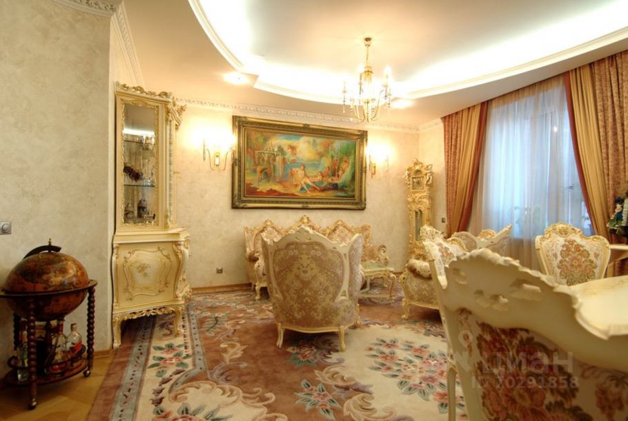 Очень дорогой интерьер