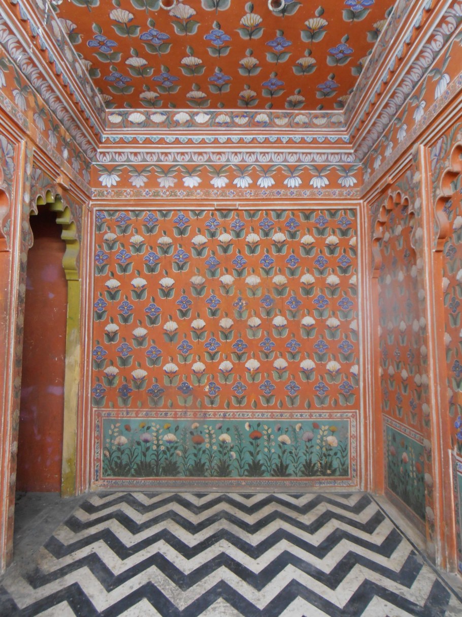 Индийские узоры в интерьере