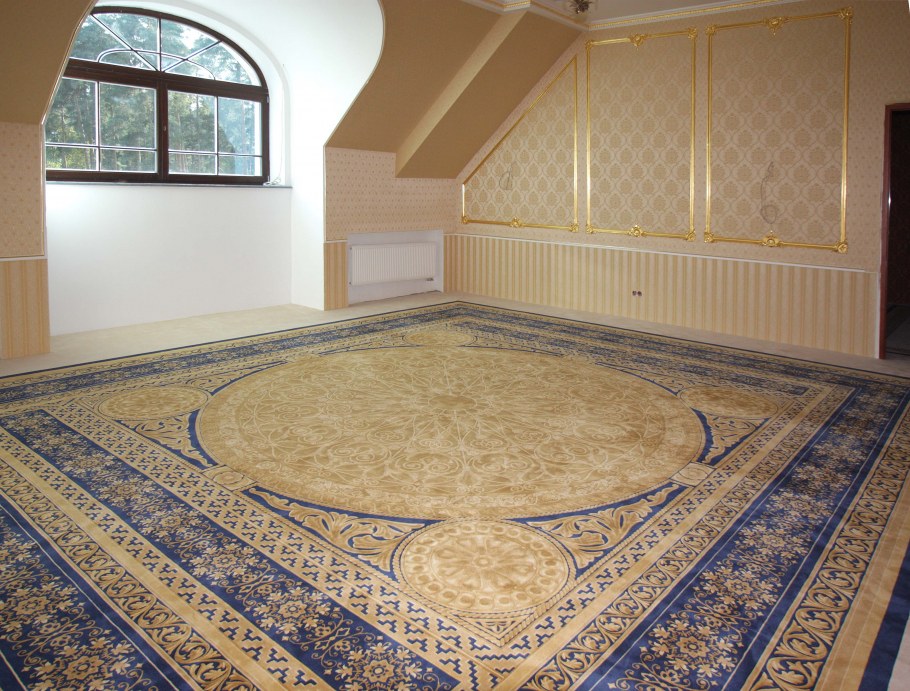 Роскошный ковер