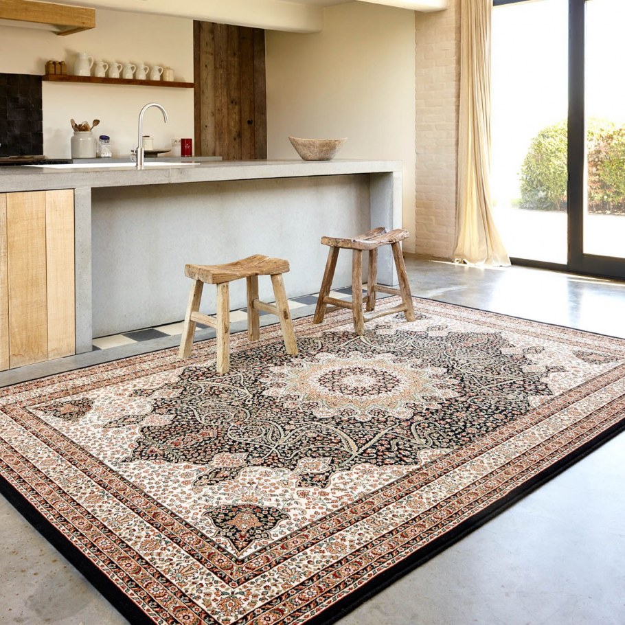 Оранжевый ковер в гостиную