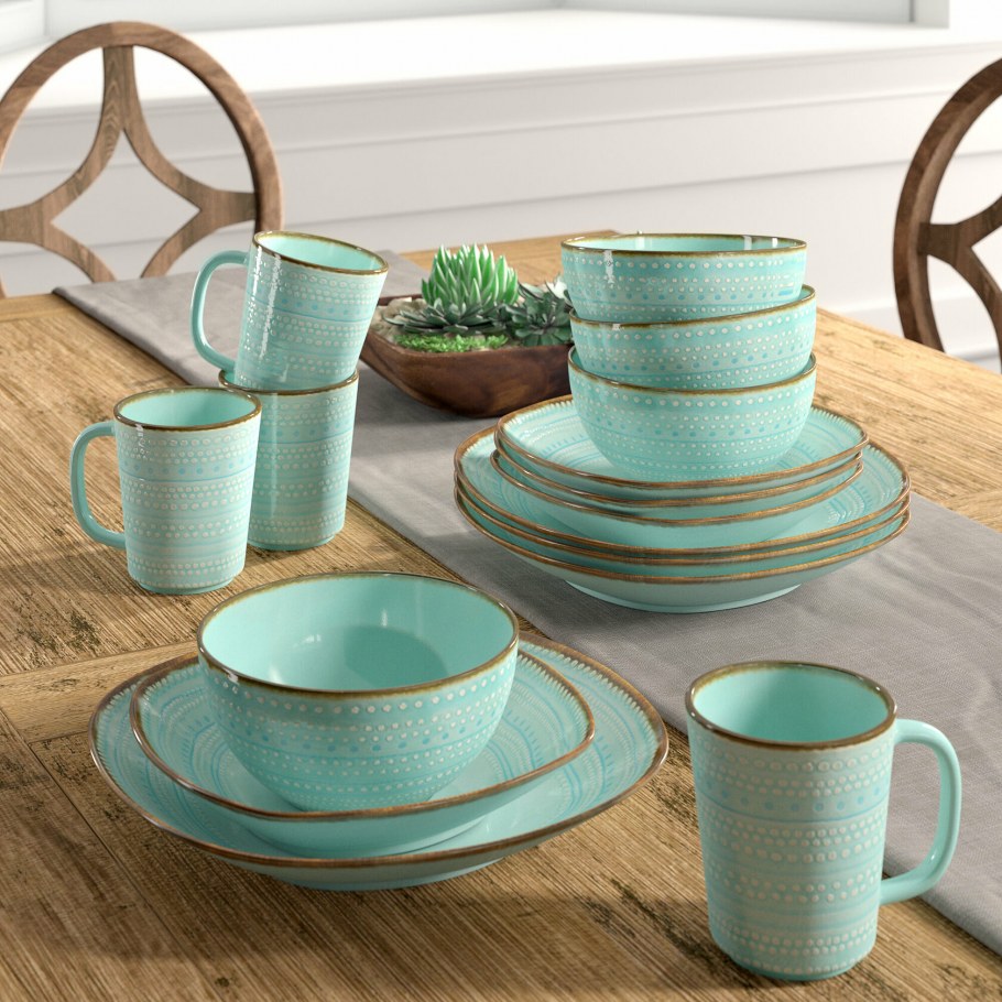 Сервировка стола