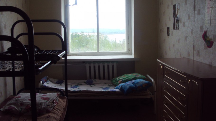 Домик в детской комнате