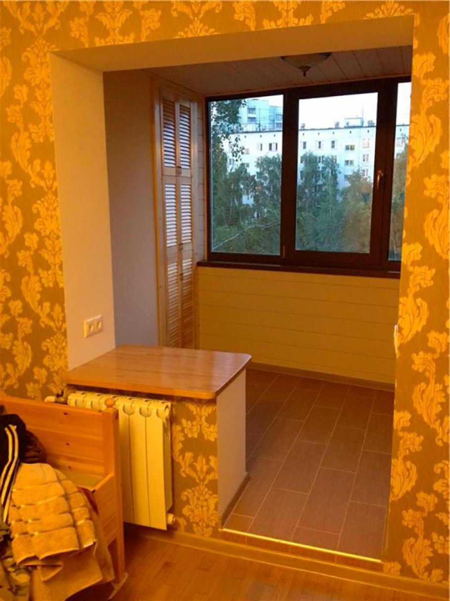 Проем между лоджией и комнатой