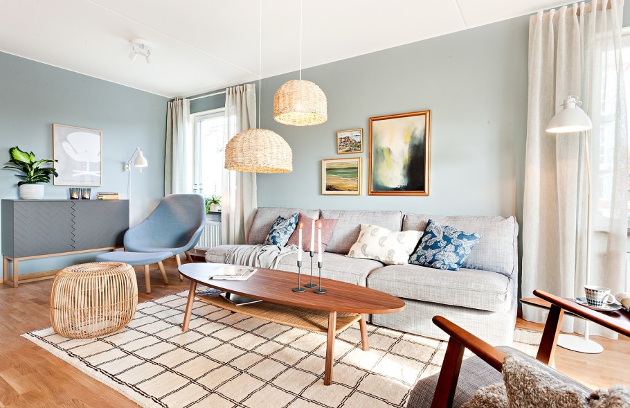 Теплый интерьер гостиной