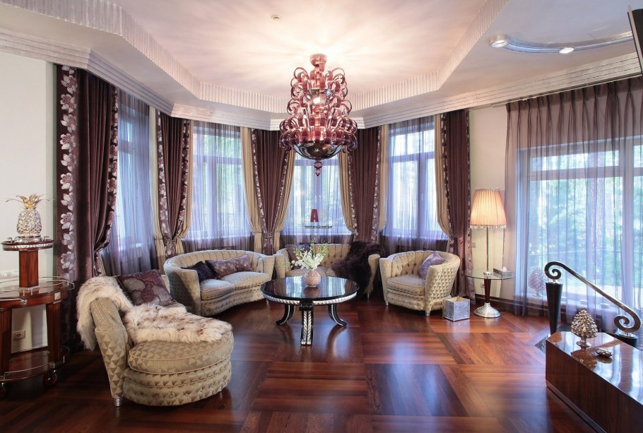 Шторы в эркере