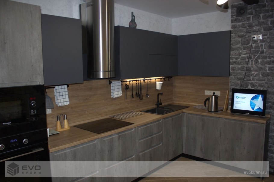 Кухня "лофт" бетон графит/корпус белый