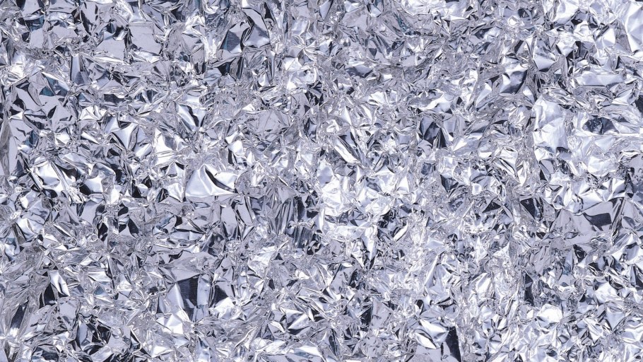 Человек из фольги