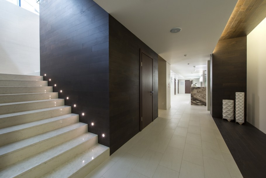 Подъезд в элитном доме