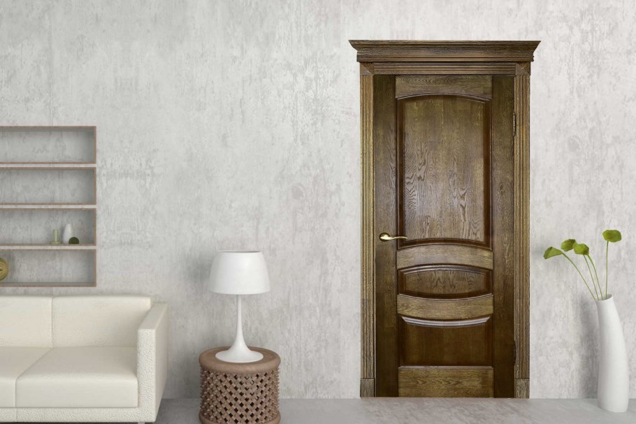 Красивая дверь в комнату