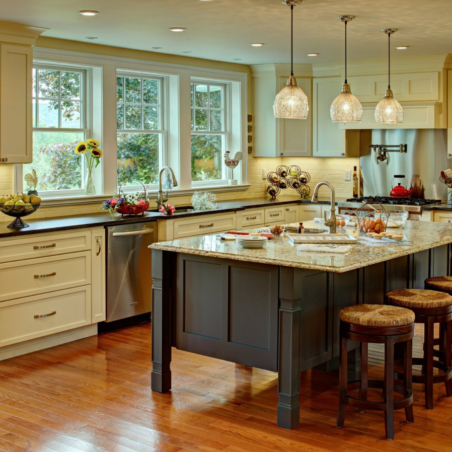 Красивые кухни с островом