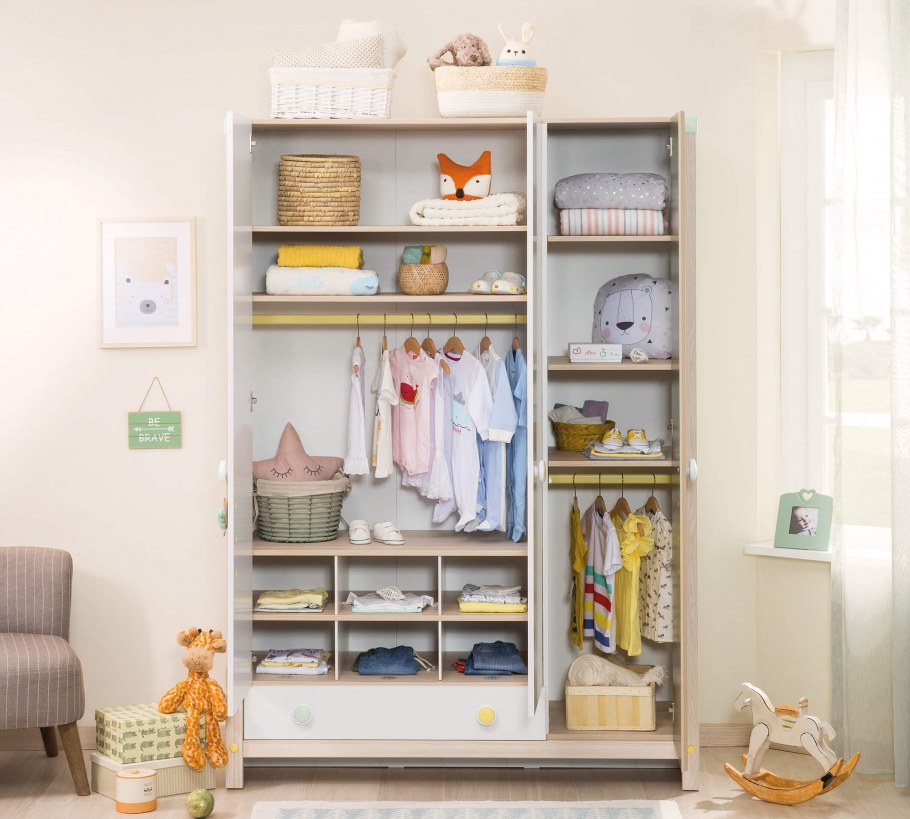 Шкаф в комнату подростка мальчика