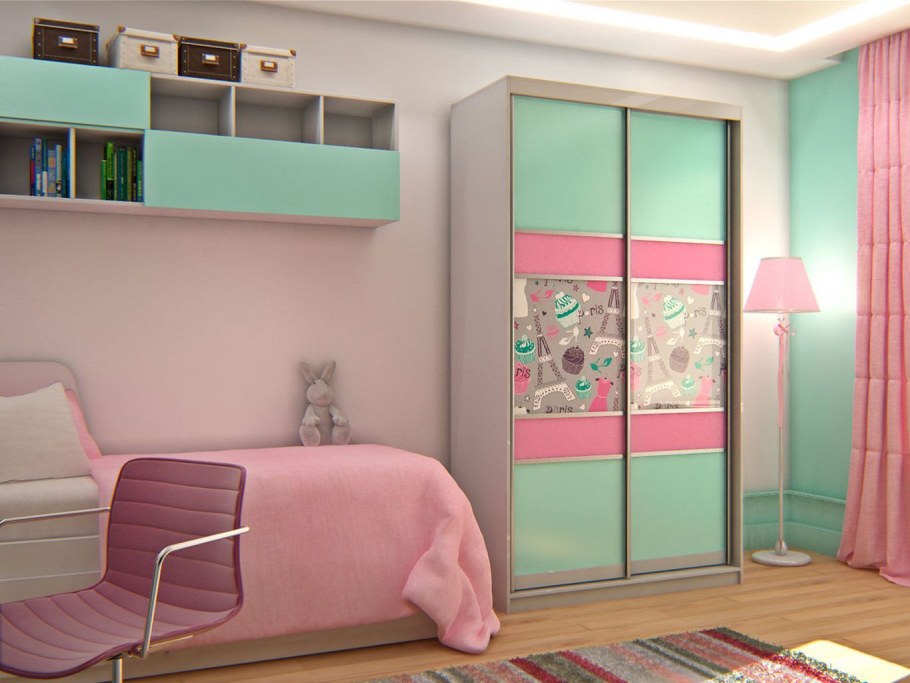 Шкаф трёхдверный Montes Cilek