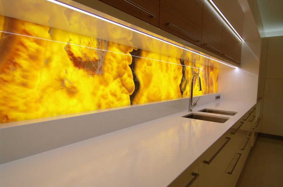 Оникс с подсветкой Nuvolatto