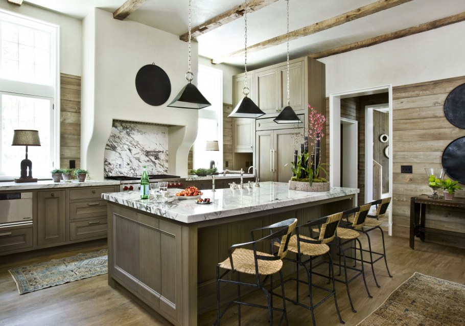 Потолок в деревенском стиле