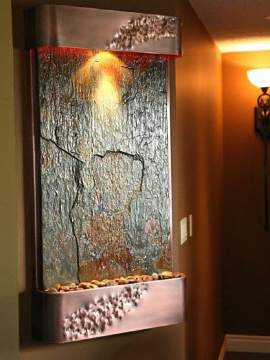 Водопад по стеклу