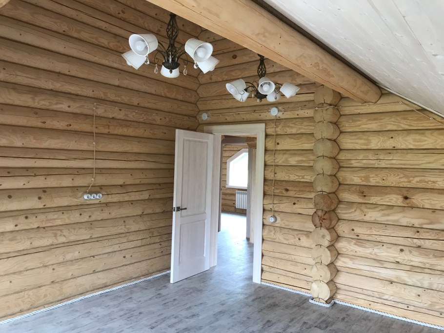 Отделка в бревенчатом доме