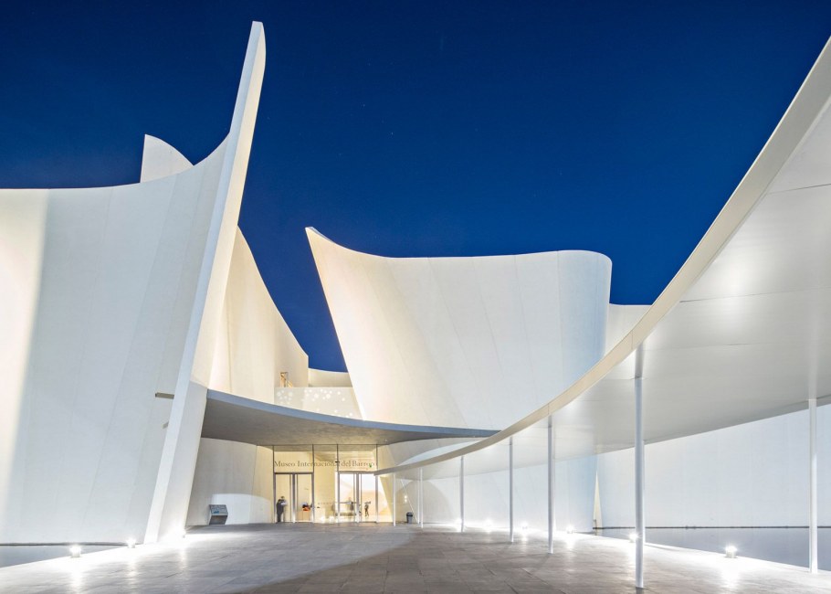 Тойо Ито Архитектор