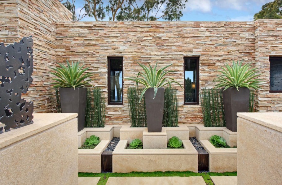 Красивые современные заборы из камня