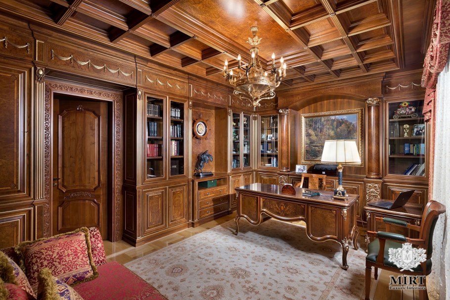 Кабинет из дерева
