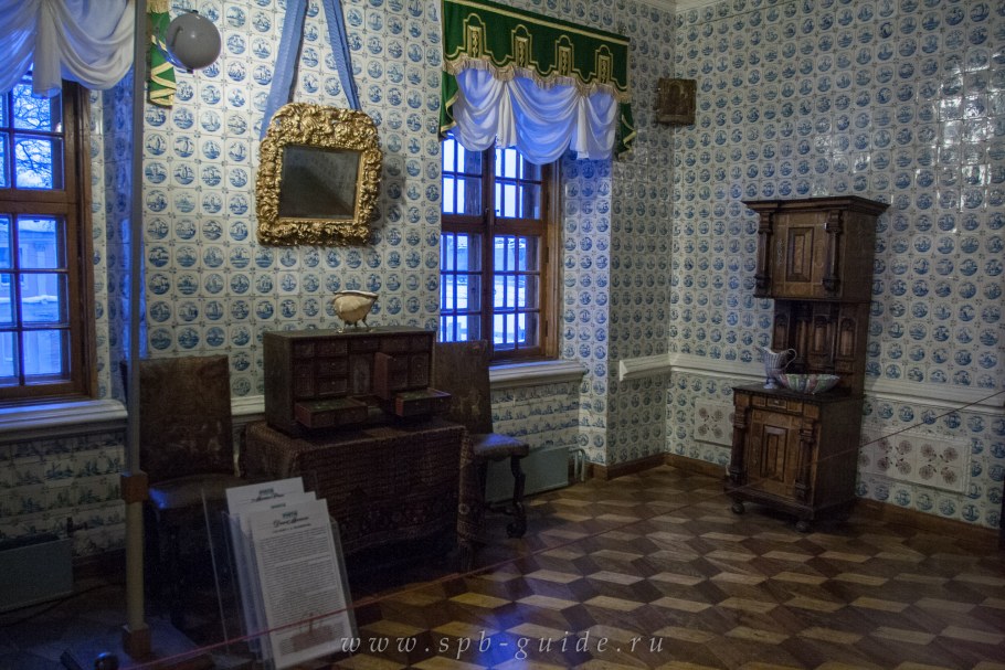 Спальня дворец Меншикова