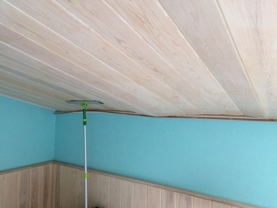 Подшивка потолка