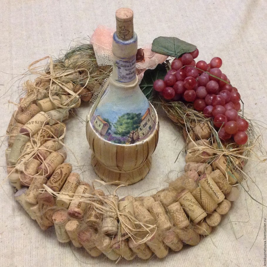 Декор пробками от вина