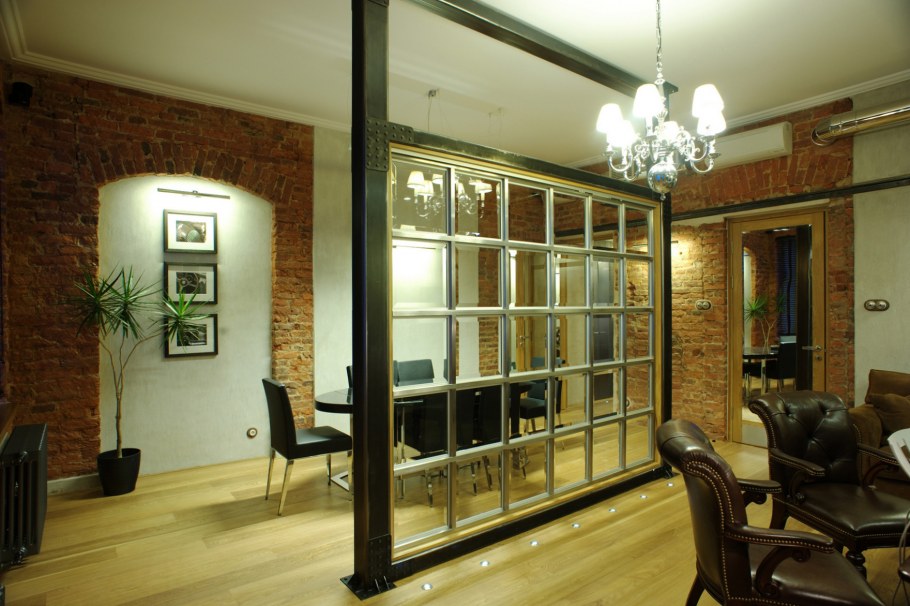 Витражи в интерьере в стиле лофт