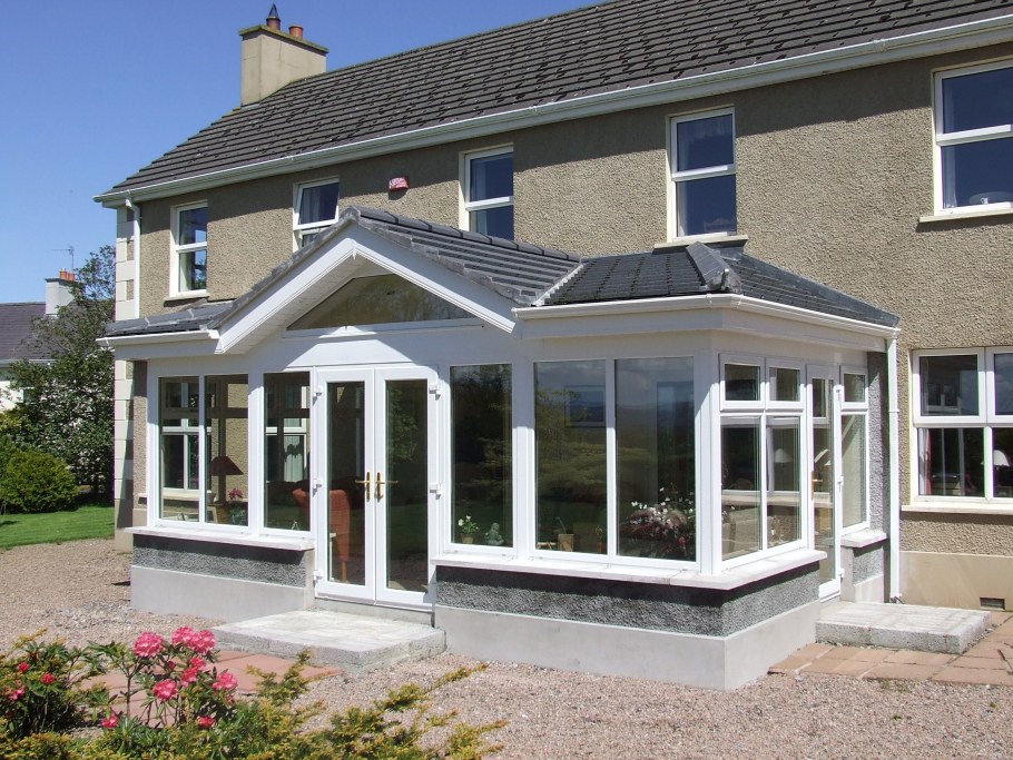 Красивое остекление веранды