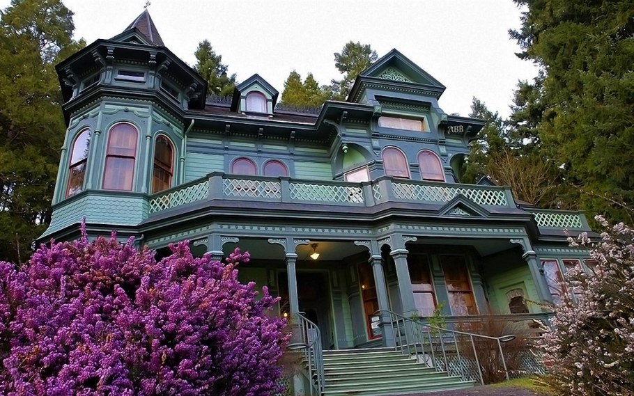 Особняк Карсона (Carson Mansion)