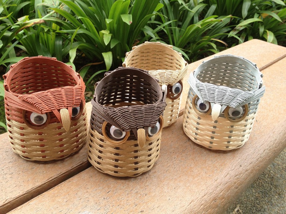 Изделия из газетных трубочек