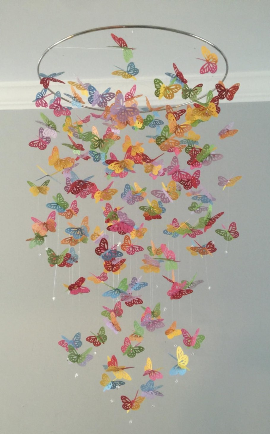 Мобиль из бабочек