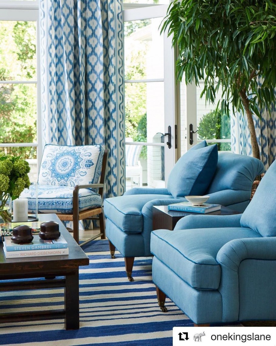 Голубой интерьер