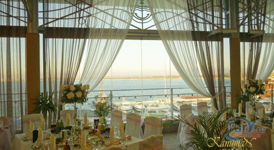 Ресторан причал летняя веранда