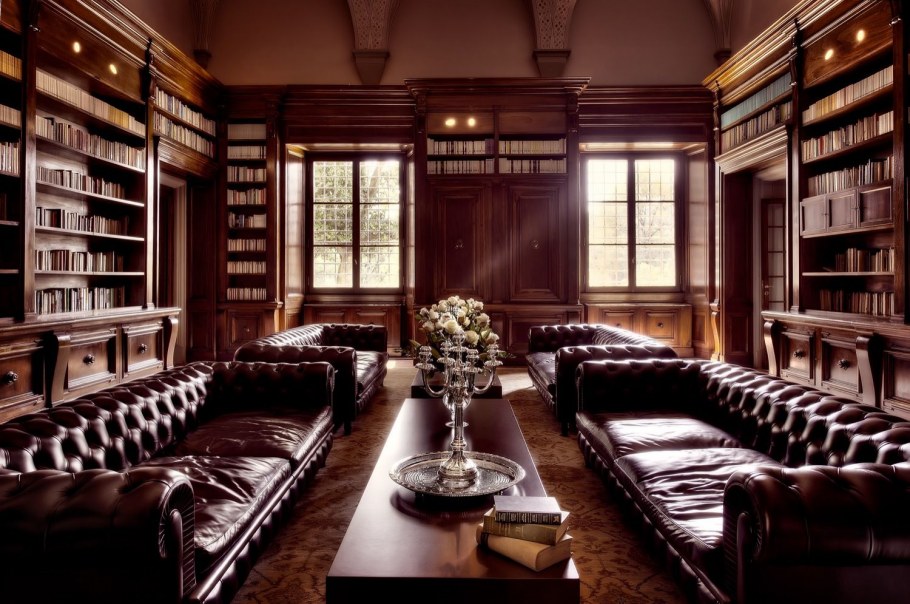 Комната в стиле библиотеки