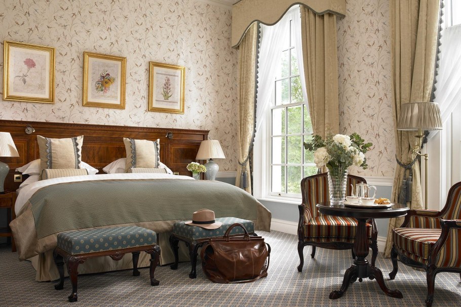 Гостиннаяв английском стиле