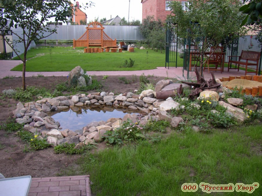 Альпийская горка с прудиком и водопадом Каскад