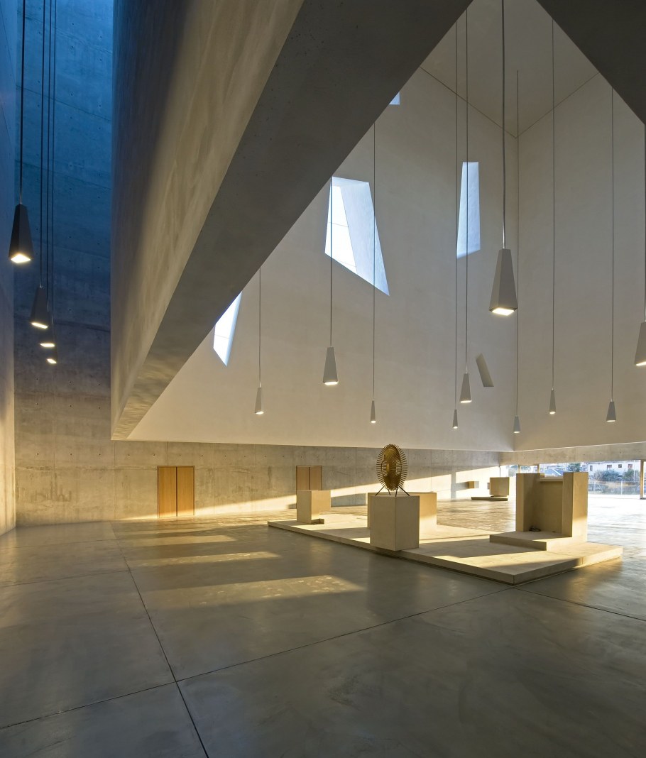 Церковь San Paolo Apostolo Фуксас