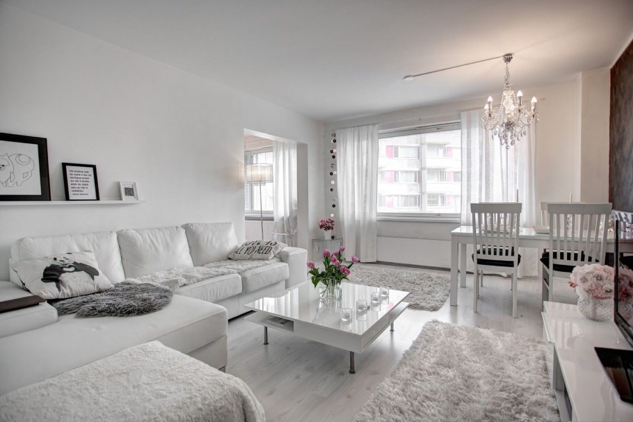 Белый интерьер квартиры зимой