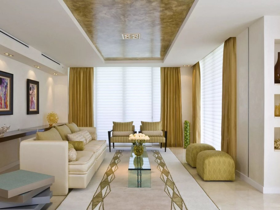 Бежевый натяжной потолок в интерьере