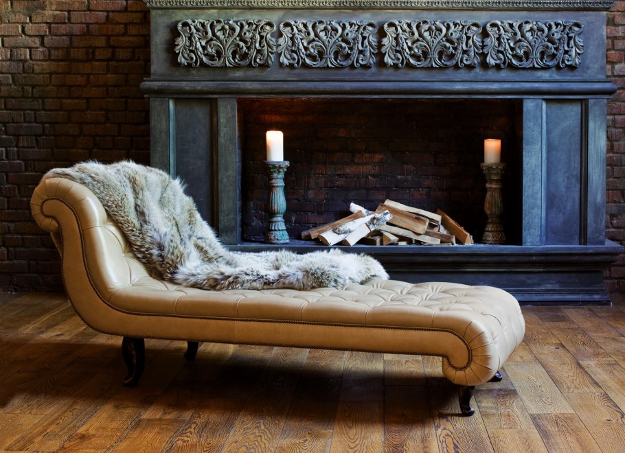 Кушетка в классическом стиле