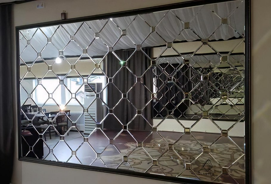 Зеркальный фартук для кухни