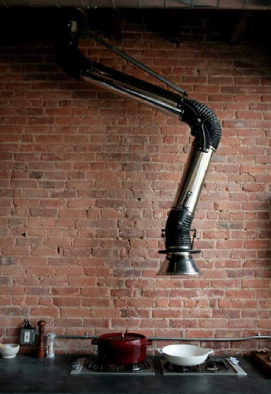 Потолок в промышленном стиле