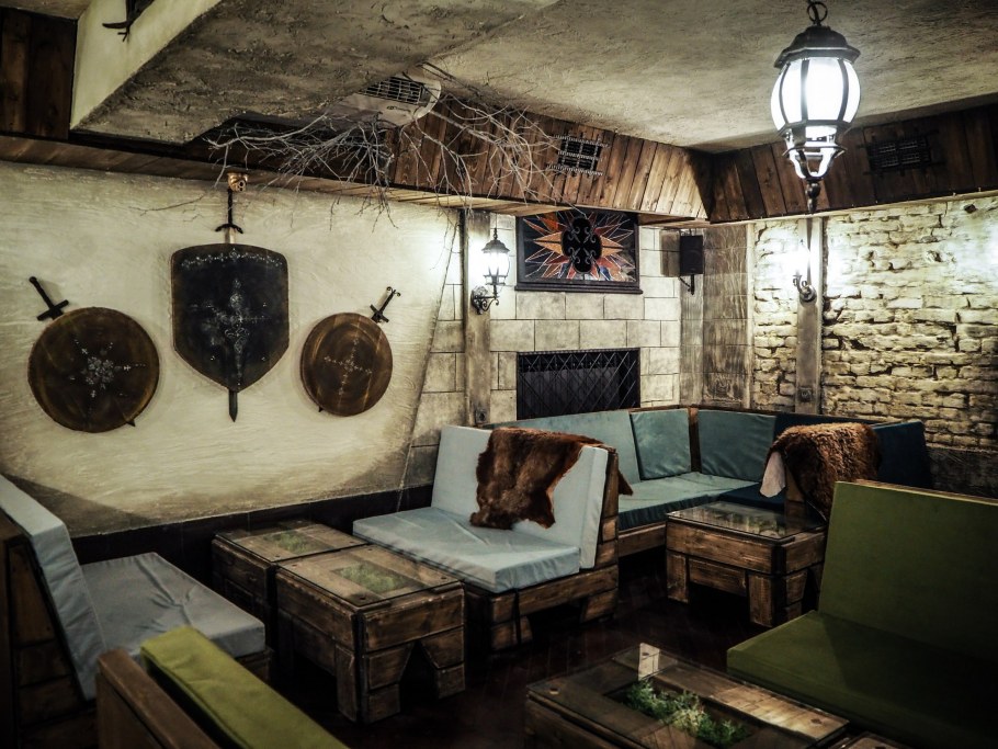 Game of Swords бар