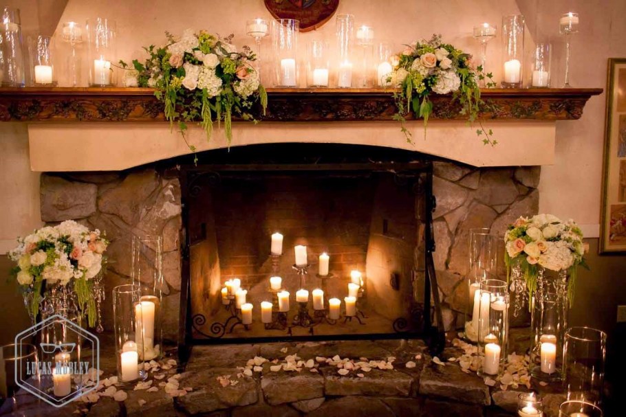 Уютный зимний домик камин