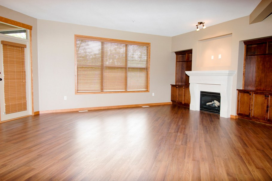 Красивый ламинат