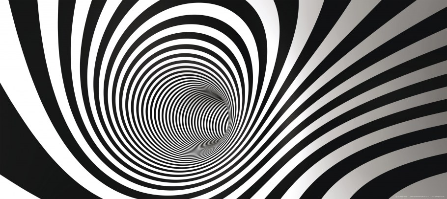 Композиция из кругов на стене